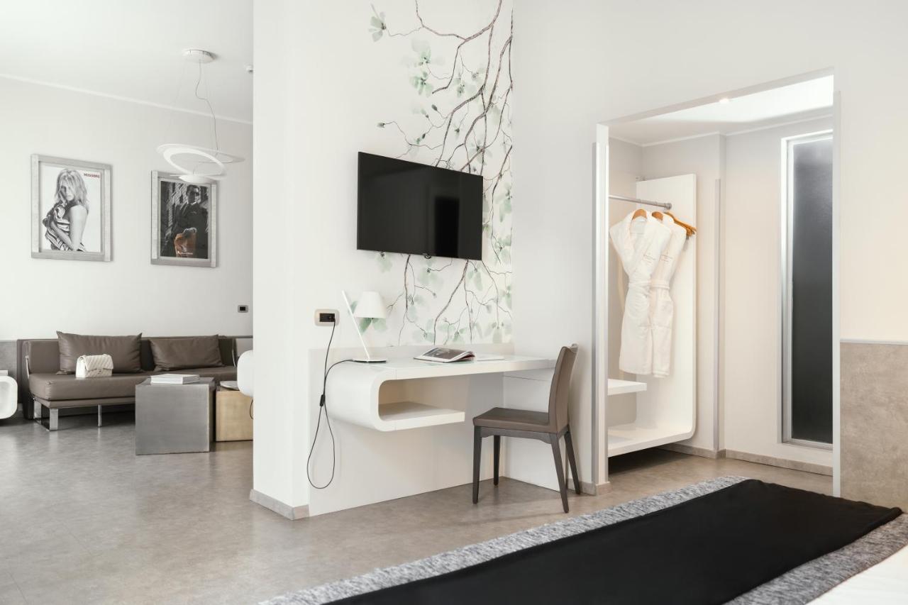 Montenapoleone Suites Milano Eksteriør billede